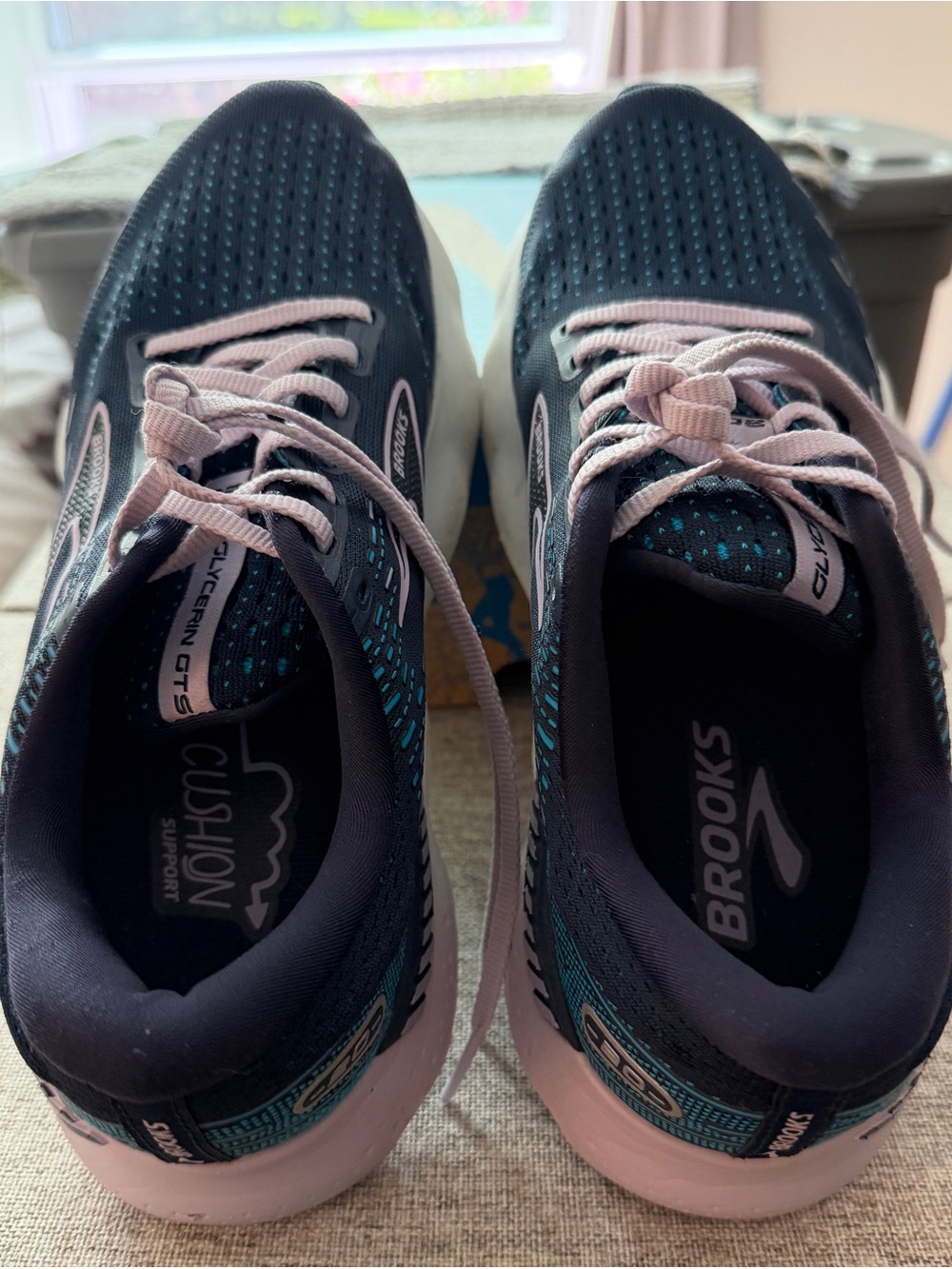 Brooks Glycerin GTS Women's Running Shoes - Navy and Light Pink